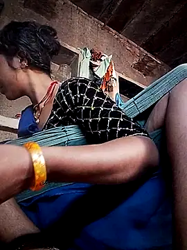 MISS-KAYA online show from September 28, 2025, 3:13 am