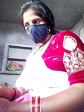 MISS-KAYA online show from November 14, 2025, 8:40 am