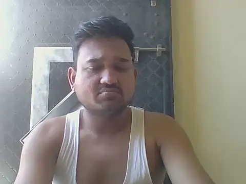 Snapshot of VadodaraBBC chatting on March 1, 2026, 9:20 am VadodaraBBC online show from March 1, 2026, 9:20 am