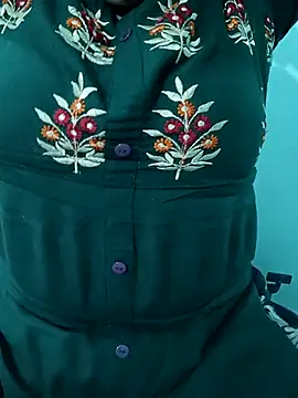 Snapshot of Anjali-bhabhi chatting on November 14, 2025, 5:27 pm Anjali-bhabhi online show from November 14, 2025, 5:27 pm