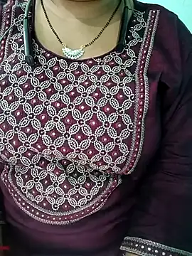 Snapshot of Anjali-bhabhi chatting on October 11, 2025, 6:03 am Anjali-bhabhi online show from October 11, 2025, 6:03 am