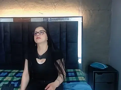 senna mars online show from September 20, 2025, 2:33 pm