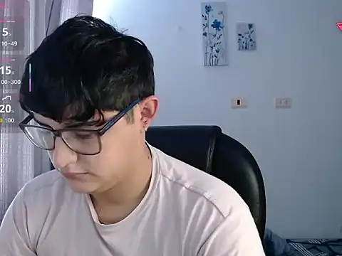 Snapshot of yesitwink_ chatting on May 27, 2026, 2:24 pm yesitwink online show from May 27, 2026, 2:24 pm