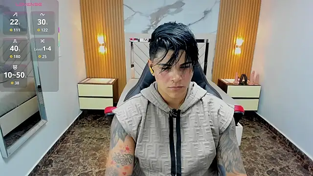 KAROLLJONES1 online show from April 11, 2026, 7:17 pm