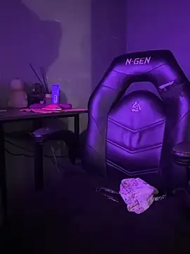 goddessmissmia online show from September 10, 2025, 10:25 am