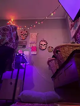 goddessmissmia online show from March 17, 2026, 2:53 pm