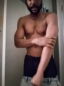 Snapshot of 77daddydick chatting on November 14, 2025, 1:20 am 77daddydick online show from November 14, 2025, 1:20 am