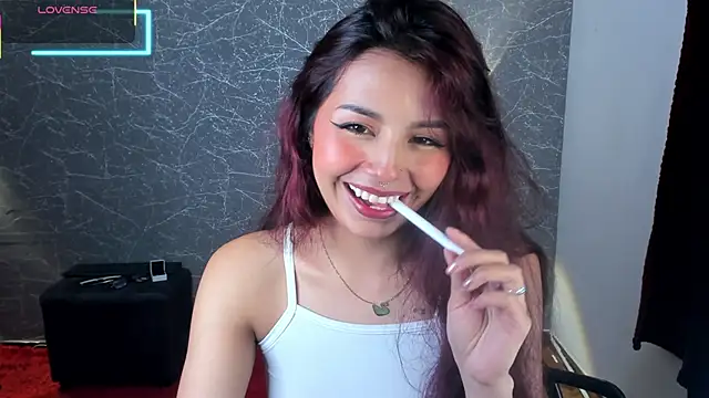 Miss Charlottet online show from October 22, 2025, 9:35 pm