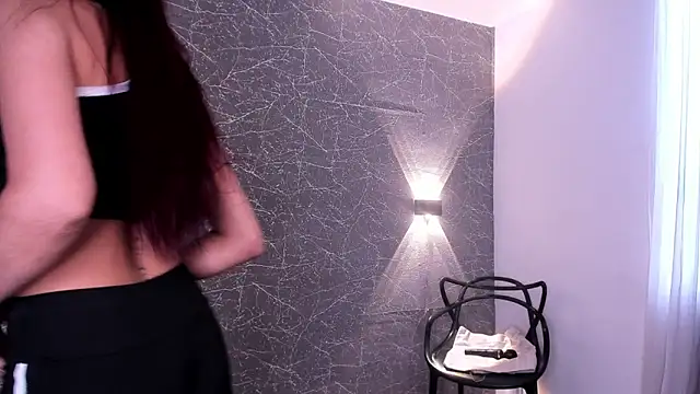 Miss Charlottet online show from October 6, 2025, 9:48 pm