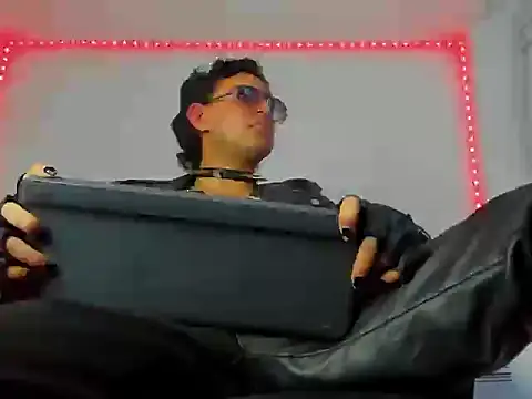 Alexxx savage online show from September 21, 2025, 4:06 am