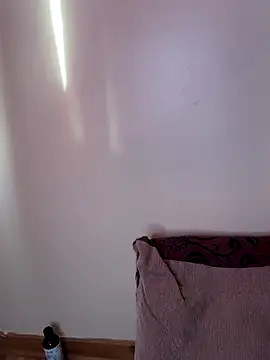 princesaliay online show from December 13, 2025, 8:04 pm