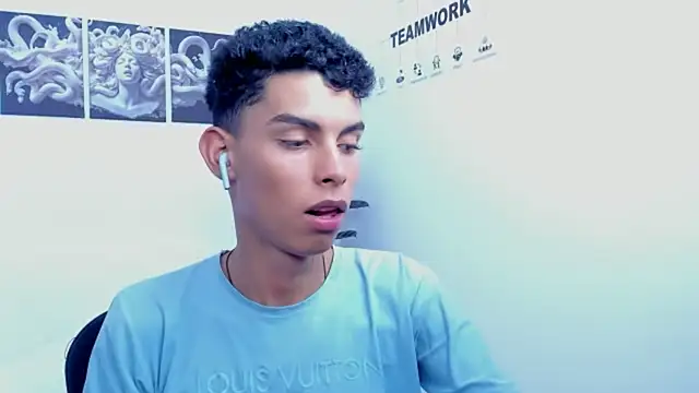 Room 69x online show from November 21, 2025, 3:16 am