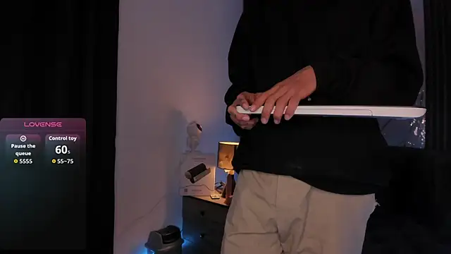 Room 69x online show from January 14, 2026, 5:11 am