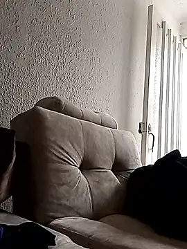 linda luna29 online show from October 4, 2025, 3:13 pm