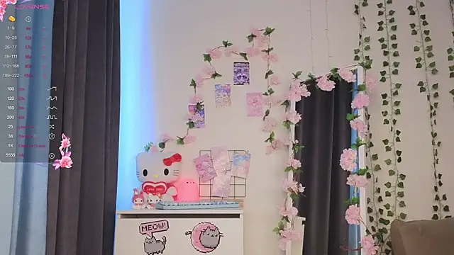 roxydolll online show from July 12, 2026, 2:01 am