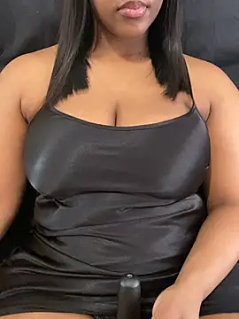 Snapshot of Sipsdoll chatting on July 8, 2026, 10:05 am Sipsdoll online show from July 8, 2026, 10:05 am