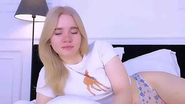 Snapshot of ANNABELLE_LU chatting on October 14, 2025, 2:23 am ANNABELLE LU online show from October 14, 2025, 2:23 am