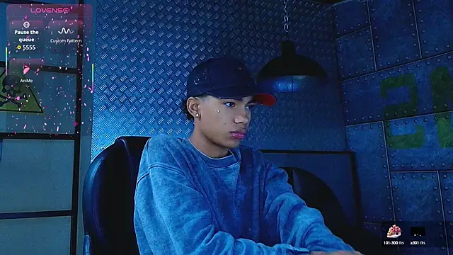 AlanCutee online show from September 20, 2025, 1:16 pm