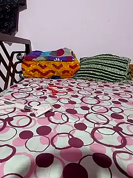 Snapshot of Cute-Swewty chatting on November 6, 2025, 12:31 pm Cute-Swewty online show from November 6, 2025, 12:31 pm