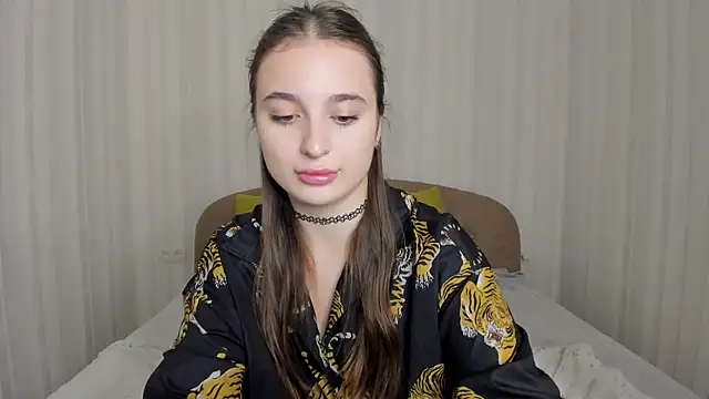 Daria de luxe online show from October 9, 2025, 2:06 pm