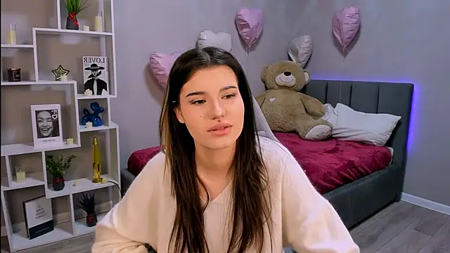 AnoraDark online show from March 20, 2026, 6:20 pm