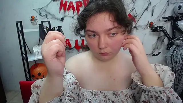 NeonilaLisova online show from November 10, 2025, 12:21 pm