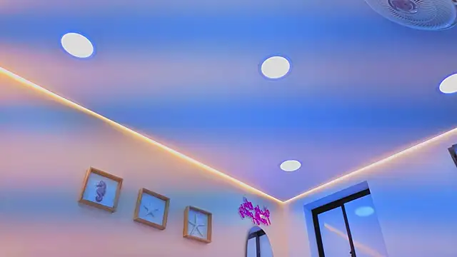  Grace turner  online show from October 2, 2025, 12:08 pm