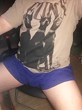 MinhTuan2002 online show from October 4, 2025, 9:38 pm