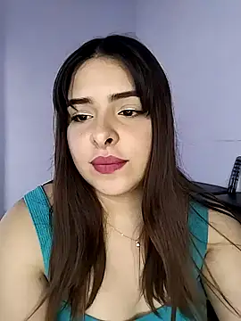 Nahomy cm online show from September 20, 2025, 9:31 pm