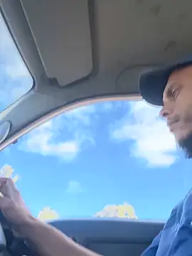 Smallboybigworld online show from February 13, 2026, 8:36 am