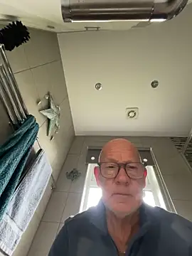 philefc online show from October 7, 2025, 7:53 am