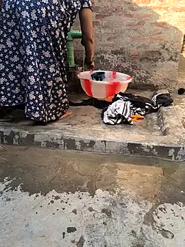 Snapshot of Gk_99999 chatting on April 15, 2026, 10:32 am Gk 99999 online show from April 15, 2026, 10:32 am