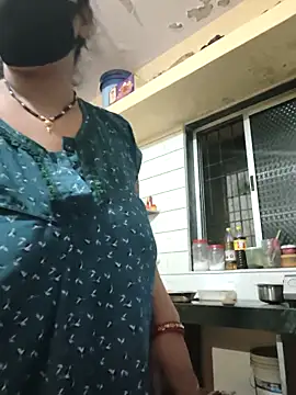 Snapshot of Gk_99999 chatting on January 18, 2026, 1:42 am Gk 99999 online show from January 18, 2026, 1:42 am