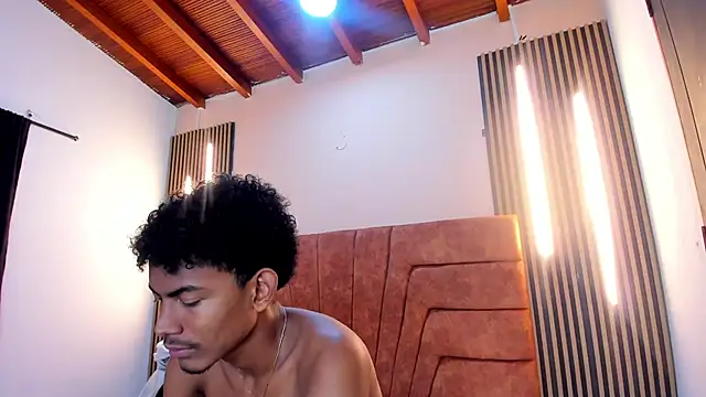 FYKMOR 1 online show from October 23, 2025, 4:00 am