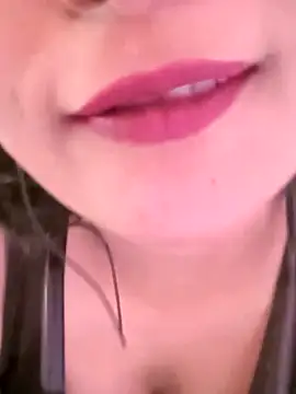 Queen Kushi4 online show from March 4, 2026, 9:28 am