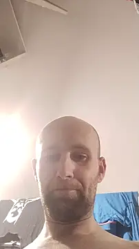 SmallButCrazy online show from February 27, 2026, 9:53 am