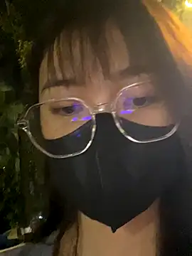   BabyShowPublic   online show from October 25, 2025, 2:07 pm