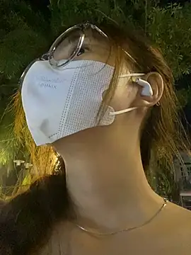   BabyShowPublic   online show from March 29, 2026, 2:19 pm