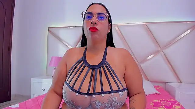 GeminisClark online show from October 29, 2025, 12:37 pm