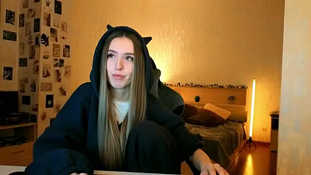 yourrdanceteacher online show from January 7, 2026, 8:25 pm