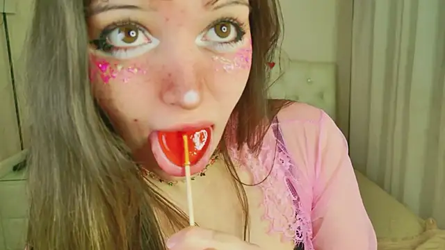 Snapshot of kamila_blush chatting on February 15, 2026, 12:22 am kamila blush online show from February 15, 2026, 12:22 am