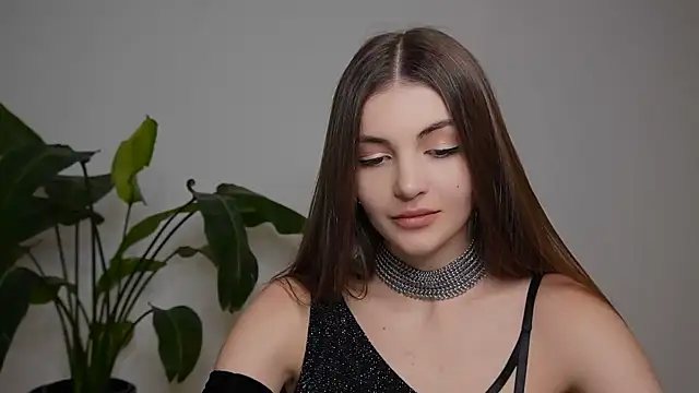 MayTease online show from September 28, 2025, 7:10 pm