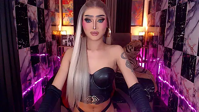 IndestructibleLily online show from January 16, 2026, 8:13 pm