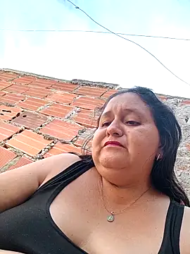 Snapshot of Dirty-Mature chatting on October 31, 2025, 2:13 pm Dirty-Mature online show from October 31, 2025, 2:13 pm