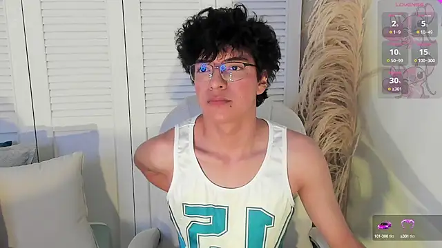 miilo wolf online show from September 26, 2025, 12:23 pm