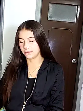 CharlotteSex  online show from November 19, 2025, 9:20 am