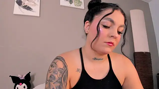 Snapshot of melody_blossom_ chatting on September 11, 2025, 8:31 pm melody blossom online show from September 11, 2025, 8:31 pm