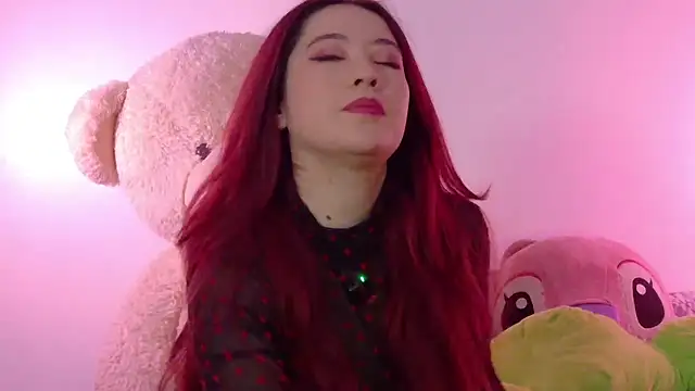 lunnaa  online show from February 13, 2026, 1:38 am