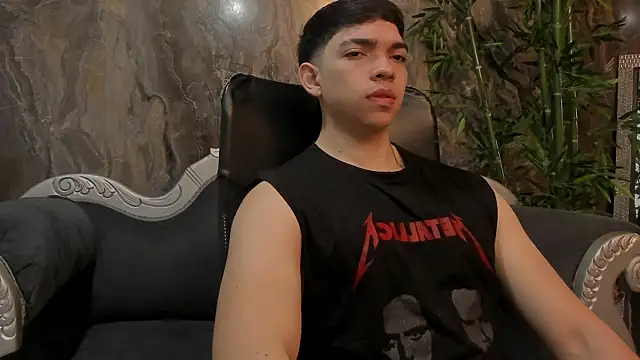 Eryonbradley online show from March 10, 2026, 11:25 am