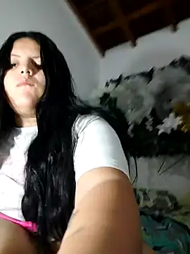 Isaval100 online show from September 18, 2025, 4:15 am